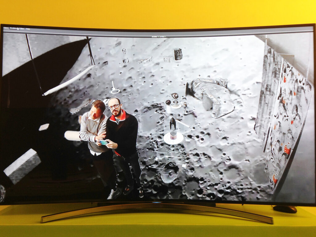 #selfie with curator